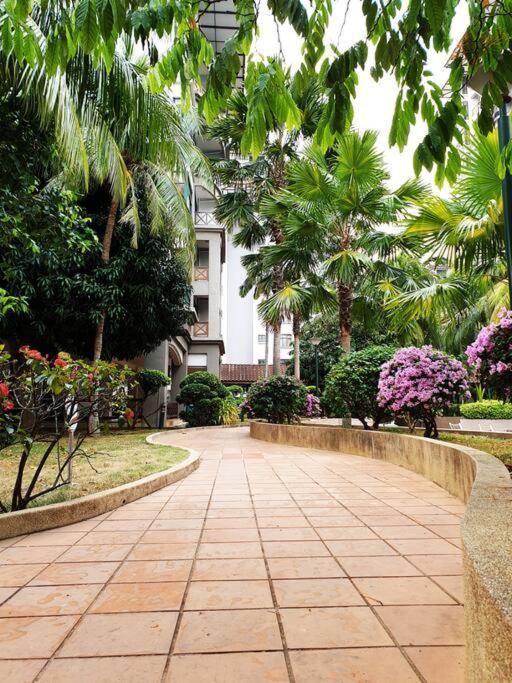 Mahkota Pool View Apartment Near A'Famosa & Jonker Malacca Buitenkant foto